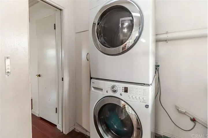 $1500 : Available En Garden Grove image 9