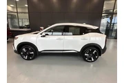 $25895 : Nissan Kicks 2025 AWD SR 4dr thumbnail