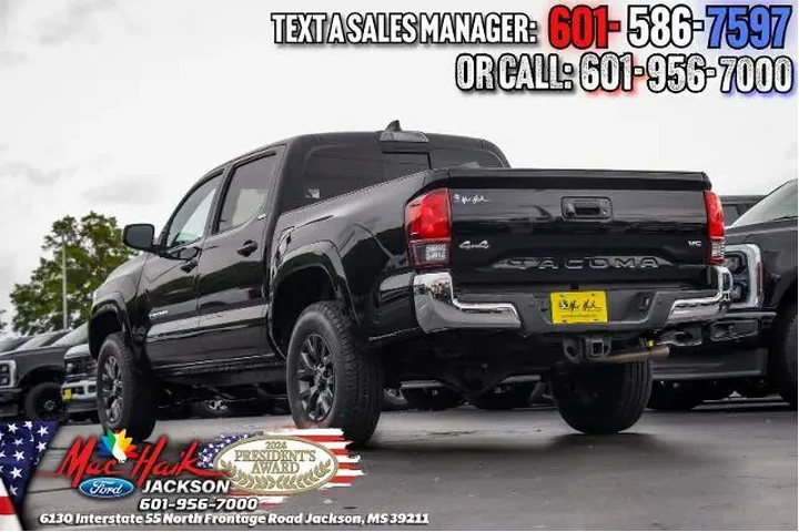 $29995 : Toyota Tacoma 2021 4x4 SR V6 image 3