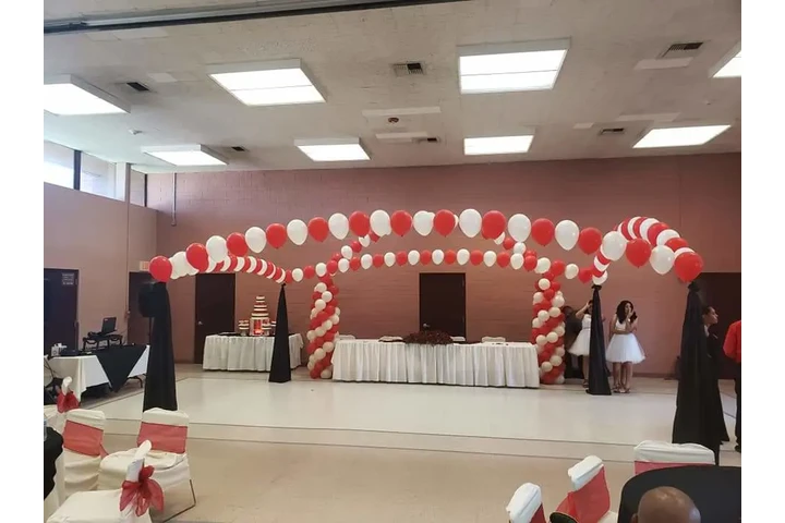 Decoramos su evento image 1