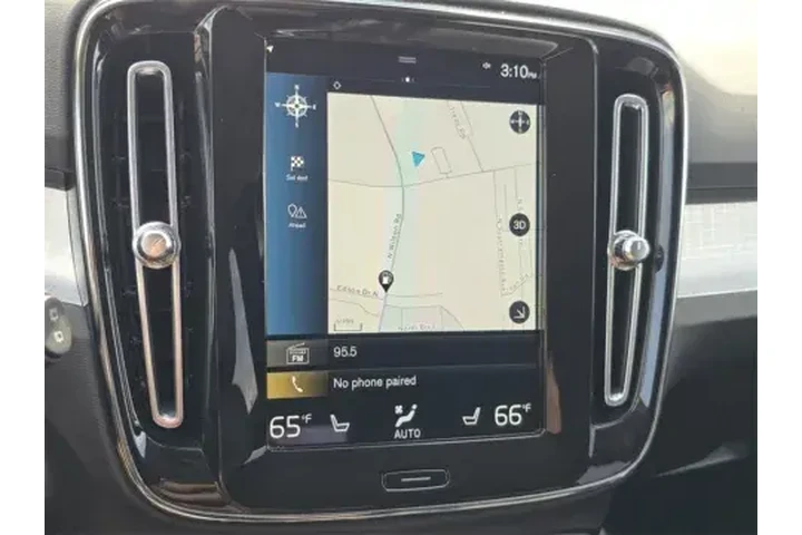 $23950 : 2022 XC40 image 3