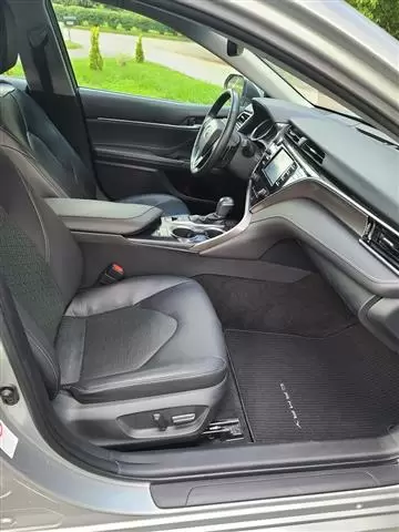 $10300 : 2018 Toyota Camry XSE image 8