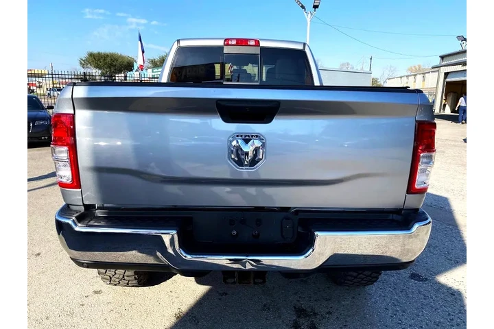 2019 RAM 2500 Tradesman Crew image 5