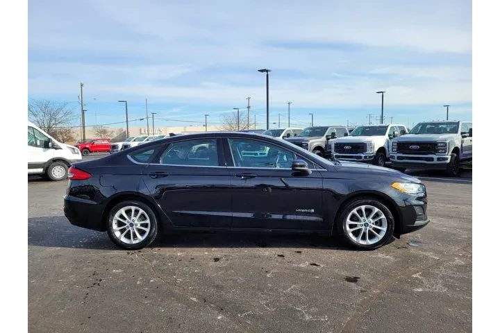 $13998 : Ford Fusion Hybrid 2019 SE 4 image 2