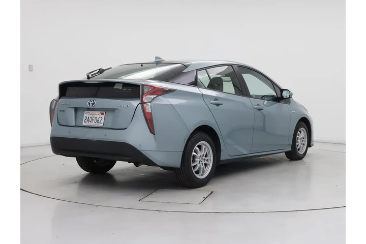 $22998 : Toyota Prius 2017 Four 4dr H image 8