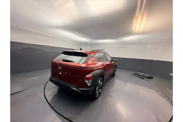 $23589 : Hyundai KONA 2025 SEL 4dr Cr image 5