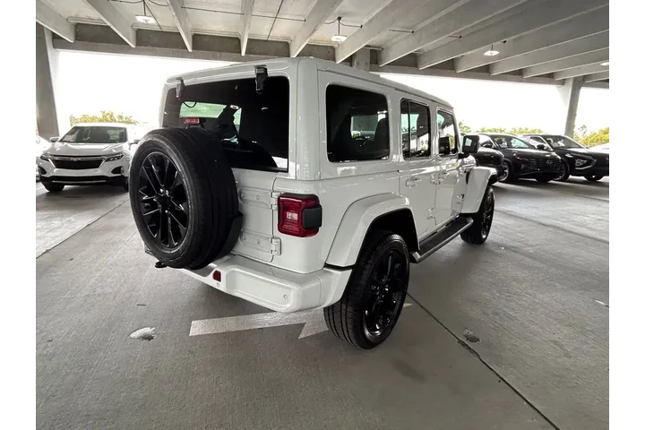 $35997 : Jeep Wrangler 2023 4x4 Sahar image 5