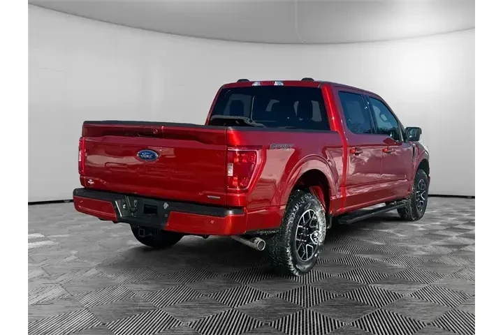 $39212 : Ford F-150 2023 4x4 XLT 4dr image 5