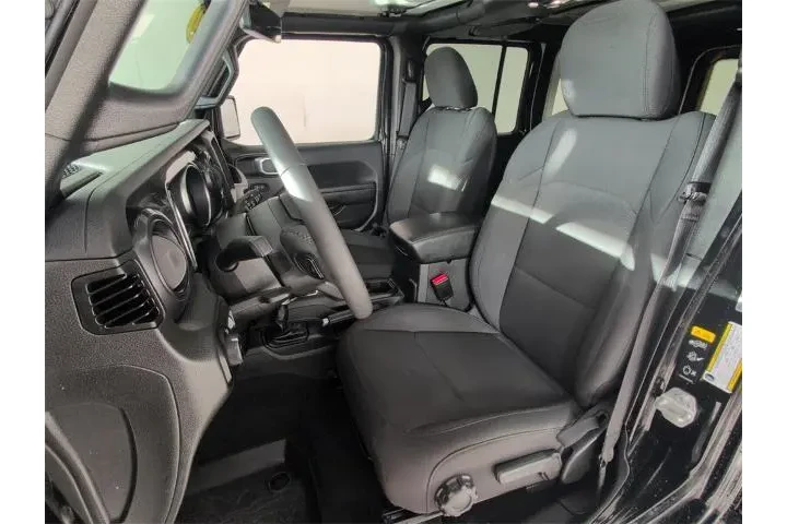 $34998 : Jeep Wrangler 2023 4x4 Sport image 5