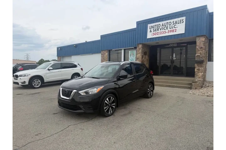 $6999 : 2018 Kicks SV image 2