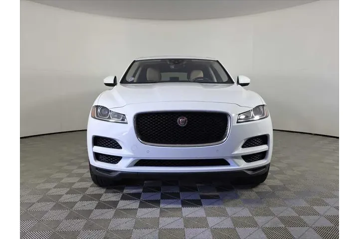 $19989 : Jaguar F-PACE 2020 AWD 25t P image 2