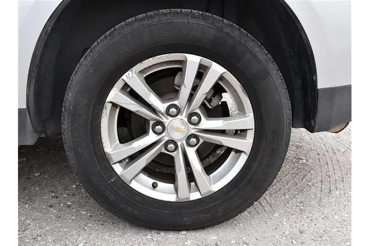 2016 Equinox LS image 10