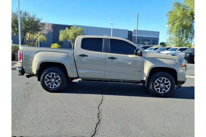 $32399 : GMC Canyon 2022 4x4 AT4 4dr image 6