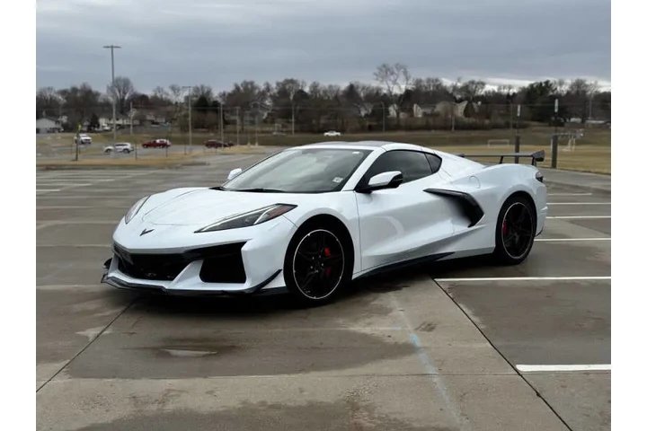 $63950 : 2021 Corvette Stingray image 2