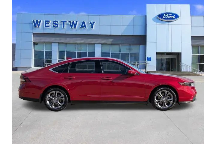 $24770 : Honda Accord 2024 EX 4dr Sed image 3