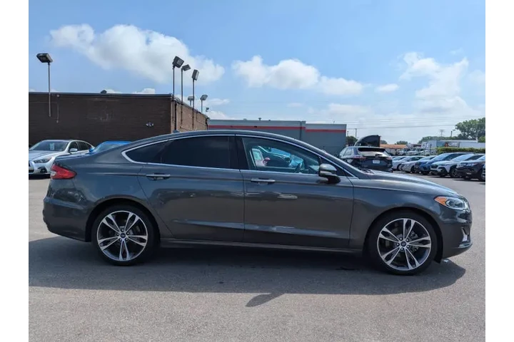$16495 : 2020 Fusion Titanium image 10