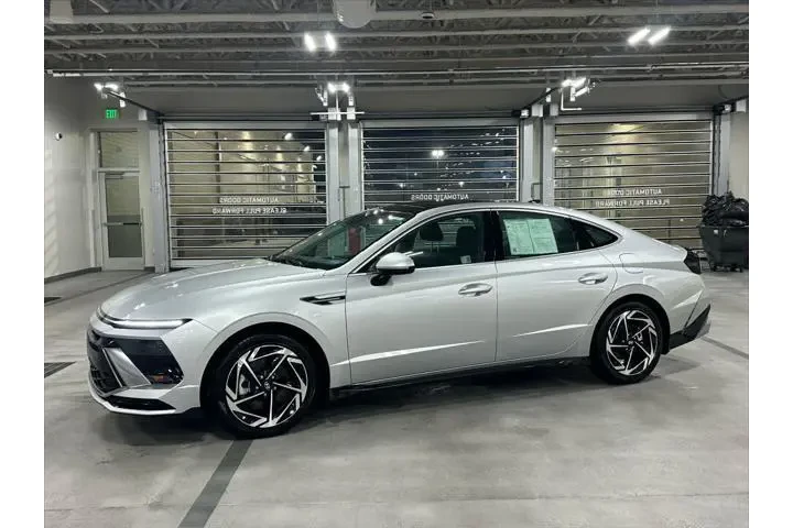 $32490 : Hyundai SONATA 2025 SEL Conv image 1