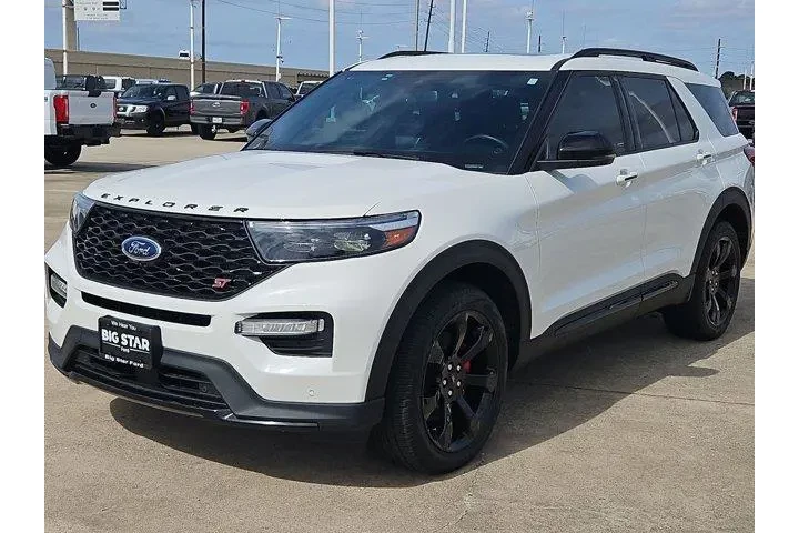 $40000 : Ford Explorer 2023 AWD ST 4d image 7