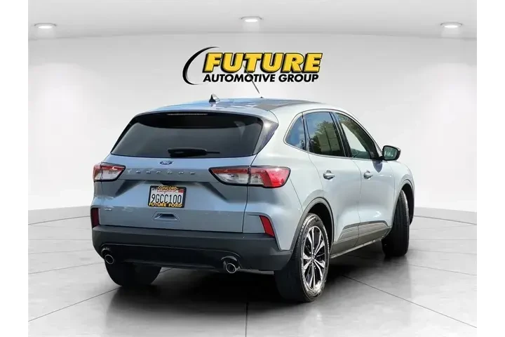 $22788 : Ford Escape 2022 SE 4dr SUV image 9