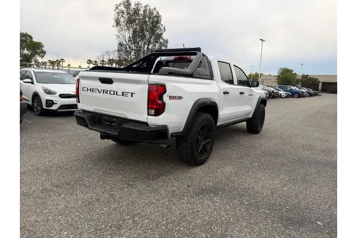 $39400 : Chevrolet Colorado 2025 4x4 image 3