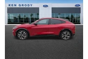 $28200 : Ford Mustang Mach-E 2022 Pre thumbnail