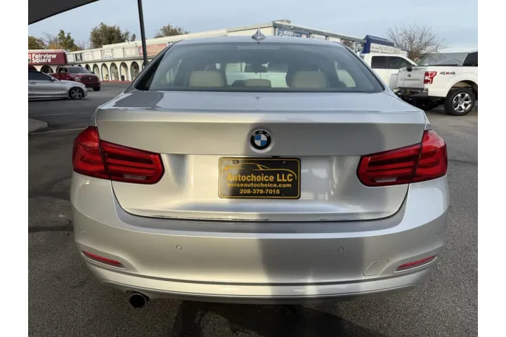 $10850 : 2017 BMW 3 Series 320i image 6