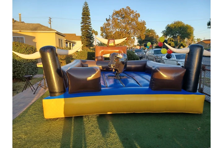 CARPAS TOROS MECANICOS BANOSSS image 5