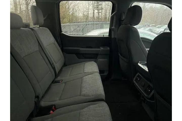 $38760 : Ford F-150 2022 4x4 XLT 4dr image 6