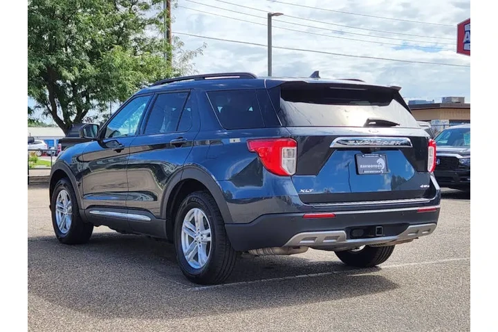 $23495 : 2022 Explorer XLT image 8