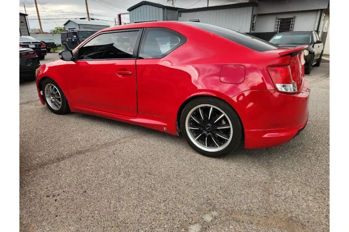 $7995 : 2013 tC image 2