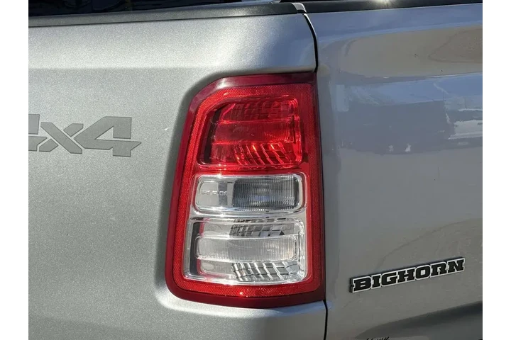 $22995 : Ram 1500 2019 4x4 Big Horn 4 image 9