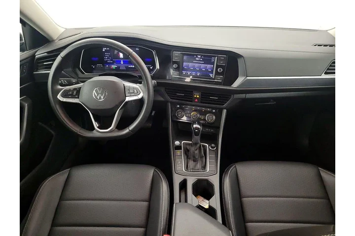 $21998 : Volkswagen Jetta 2024 SE 4dr image 9