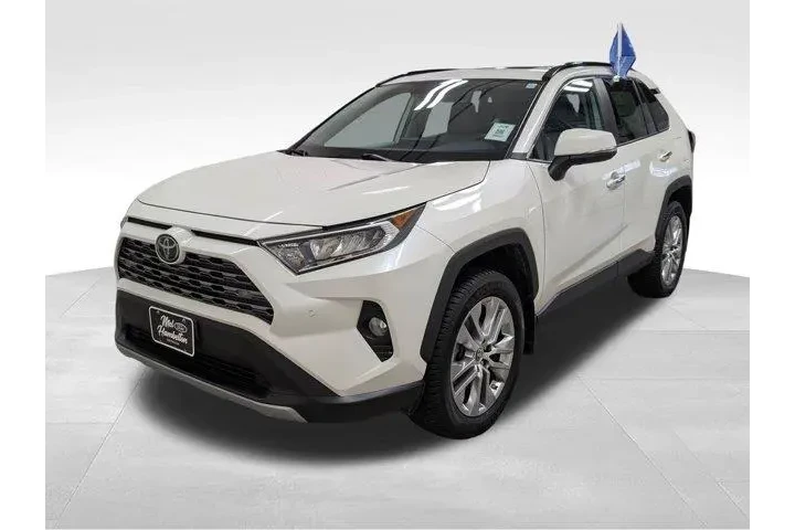 $29340 : Toyota RAV4 2019 AWD Limited image 5