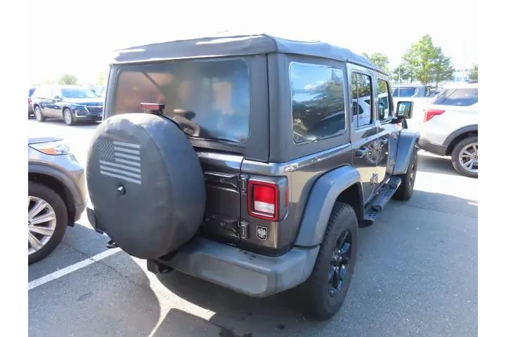 $26350 : Jeep Wrangler Unlimited 2021 image 5