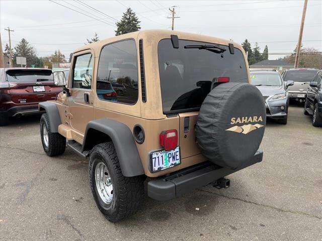 $11950 : 1999 Wrangler Sahara image 7