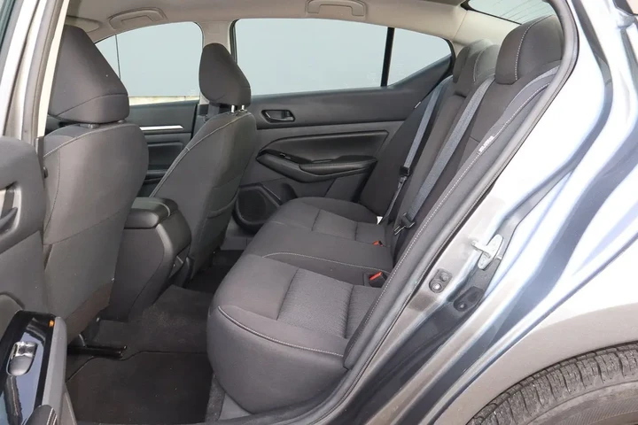 $18788 : 2023 Altima 2.5 SV image 8