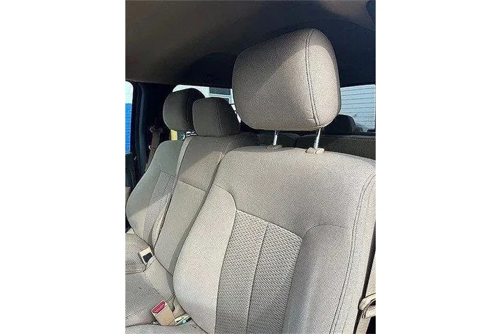 $15490 : Ford F-150 2013 4x4 XLT 4dr image 5