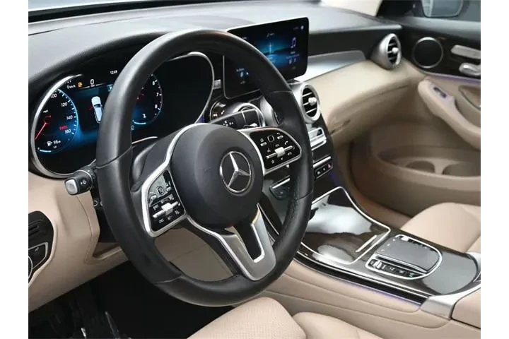 $23124 : Mercedes-Benz GLC 2022 AWD G image 4