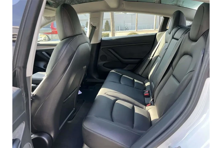 $24000 : Tesla Model 3 2022 AWD Long image 9