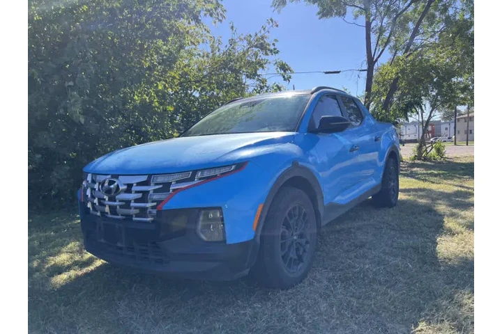 2022 Santa Cruz SEL Premium image 2