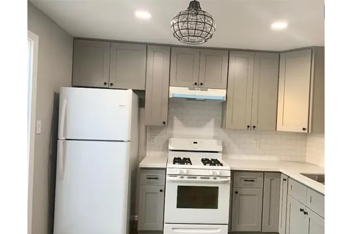 $1100 : Ayuntamiento de Norwalk cerca image 4