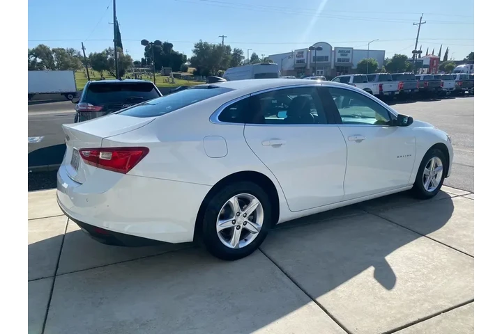$16588 : Chevrolet Malibu 2020 LS Fle image 8