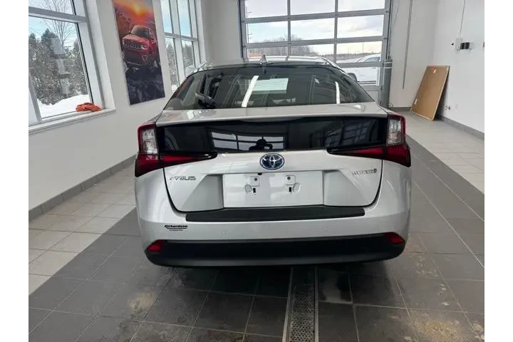 $23992 : Toyota Prius 2022 Limited 4d image 4