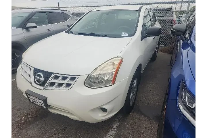 $5191 : Nissan Rogue 2011 AWD S 4dr image 3
