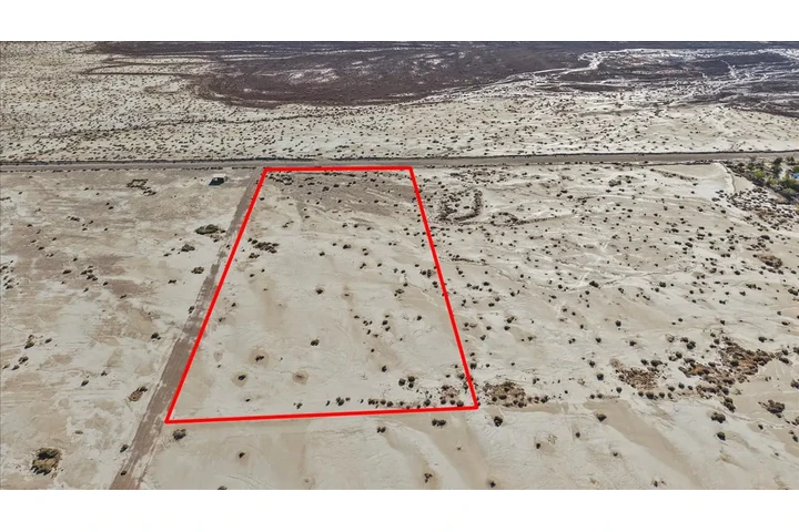 $48000 : Terreno de 5.02 Acres image 4