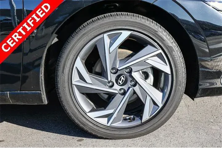 $22695 : Hyundai ELANTRA Hybrid 2025 image 9