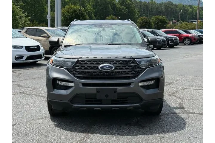 $21403 : Ford Explorer 2021 AWD XLT 4 image 9