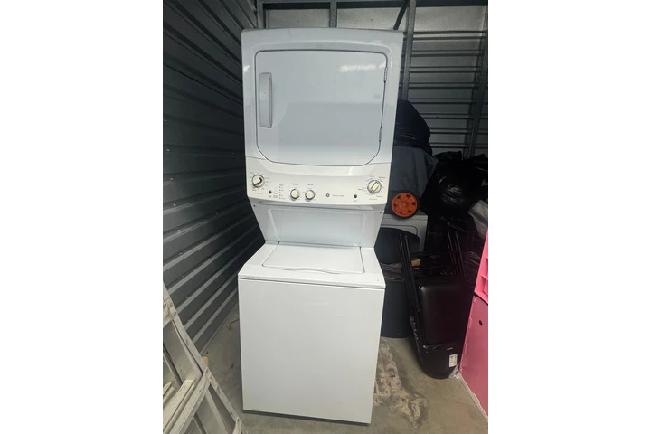 $400 : Lavadora con secadora image 2