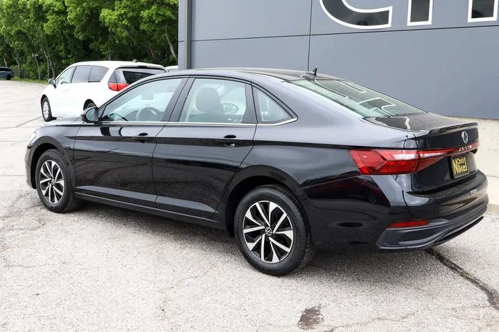 $20487 : 2025 Jetta S Auto image 6