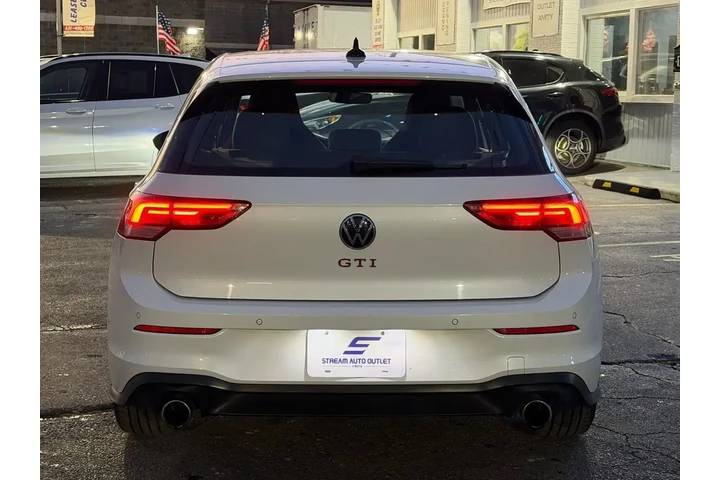 $23498 : Volkswagen Golf GTI 2024 S 4 image 8